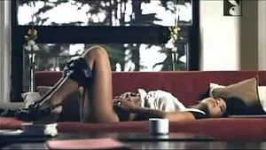 Casting amateur - Brunette suce et baise pour décrocher l...