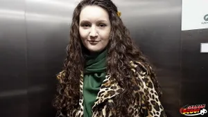 Casting Allemand - Alisa Baisée Brutal Seins Naturels